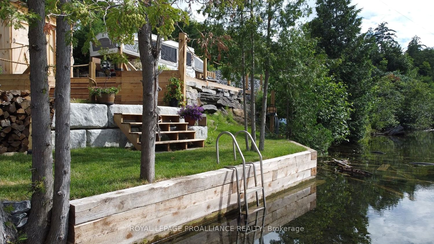 Listing Image 8
