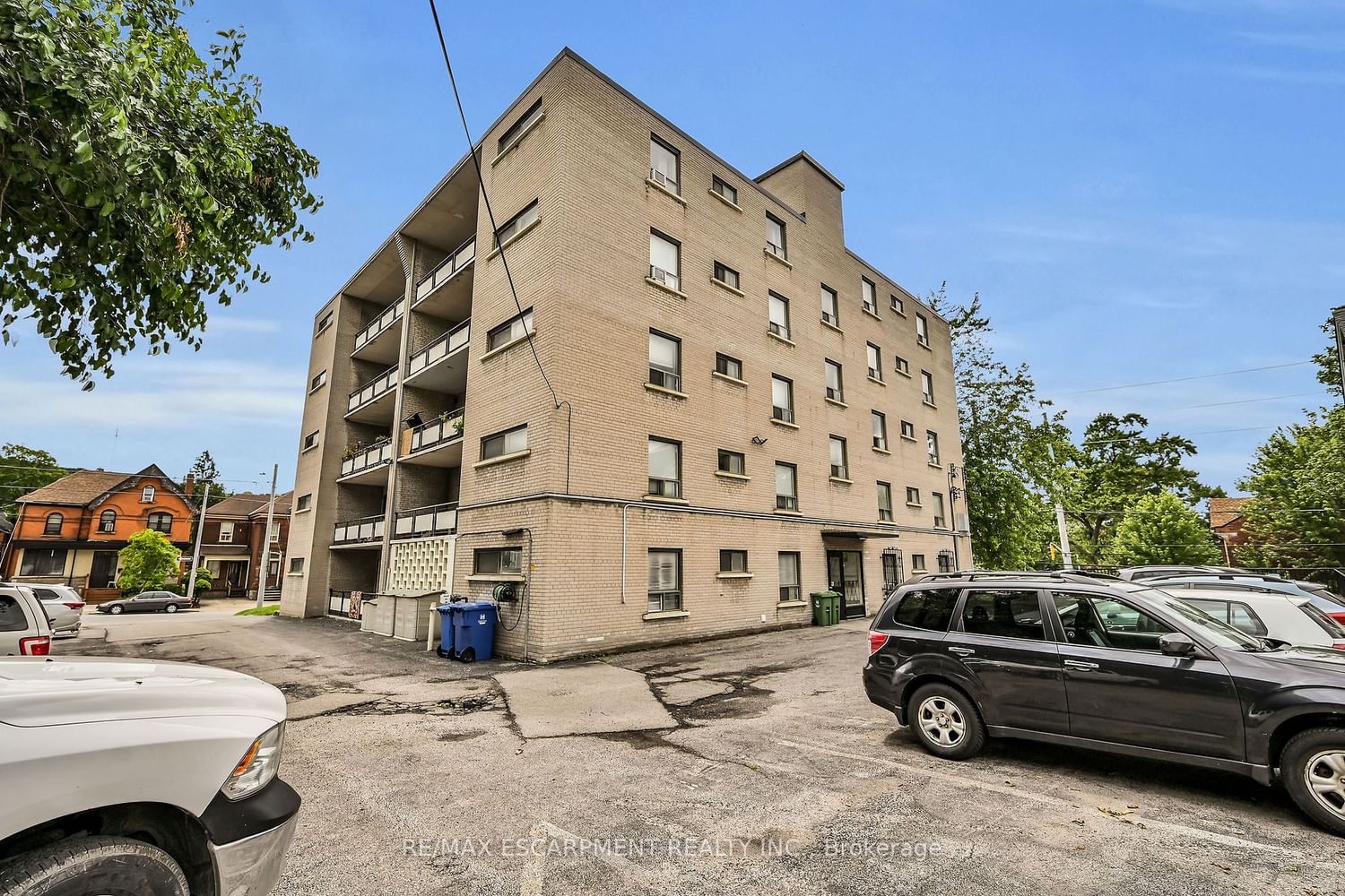 Listing Image 2