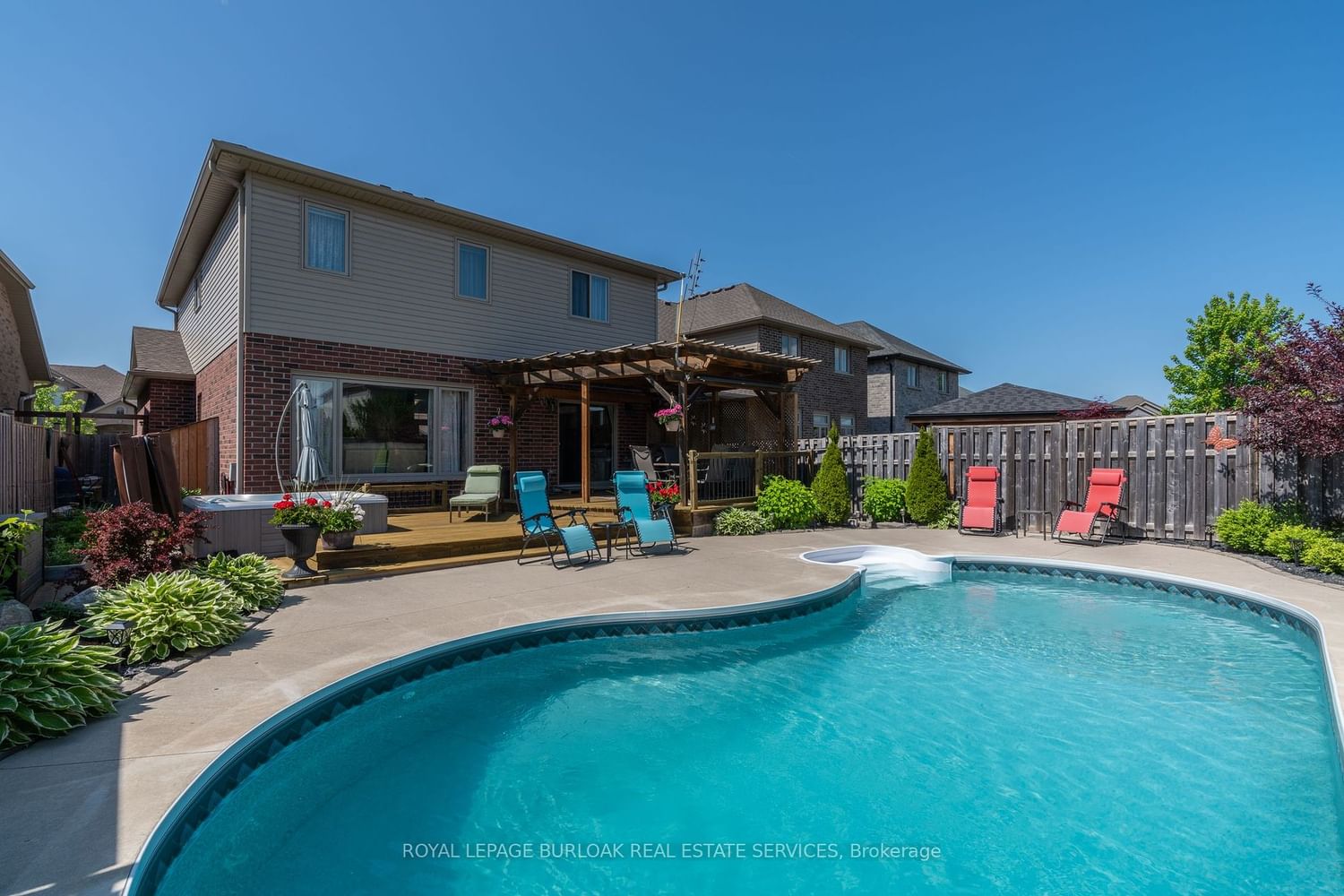 Listing Image 10