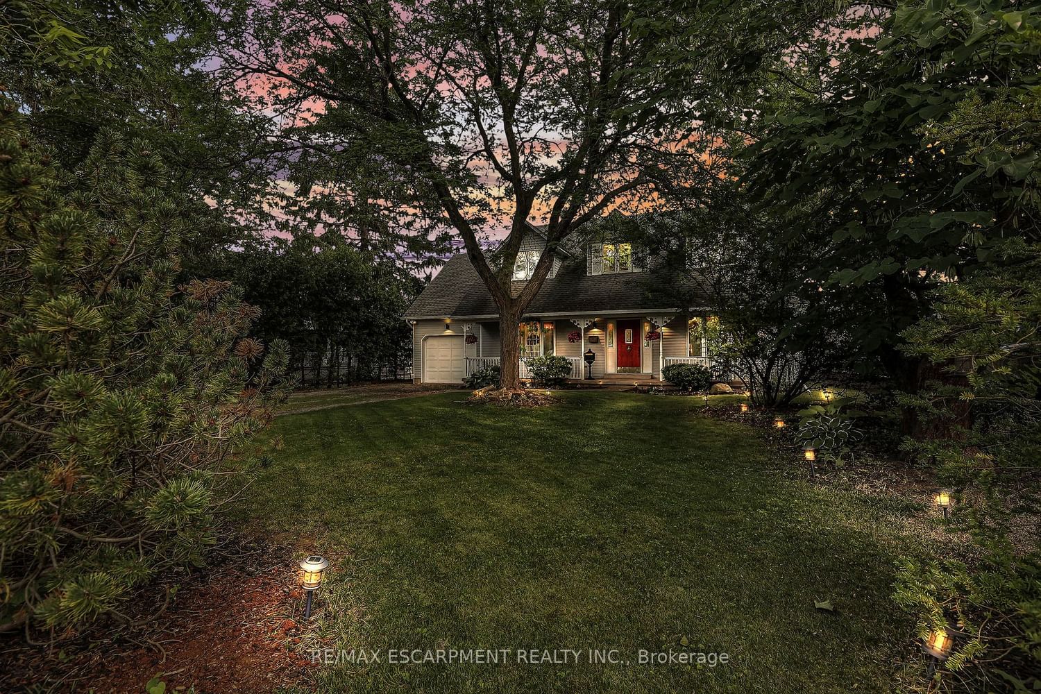 Listing Image 3
