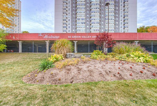 1002 - 55 Green Valley Dr, Kitchener, N2P 1Z6 | Image 3
