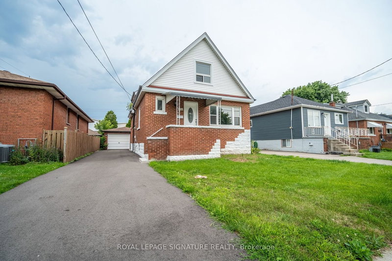 146 Craigroyston Rd, Hamilton, L8K 3K1 | Image 2