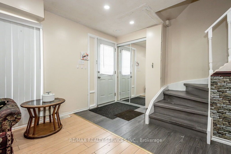 441 Parkview Cres, Cambridge, N3H 4Y3 | Image 3