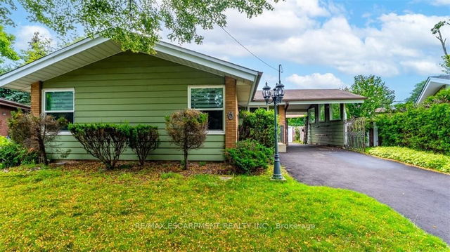 13 Westaway Place