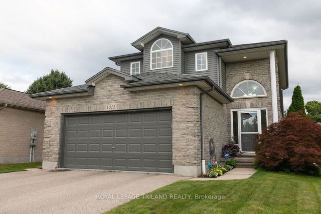 1011 SOUTH WENIGE Drive