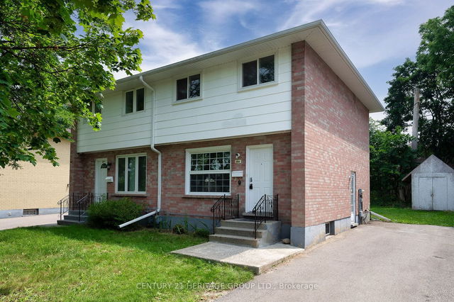 241b Cedarbrae Avenue