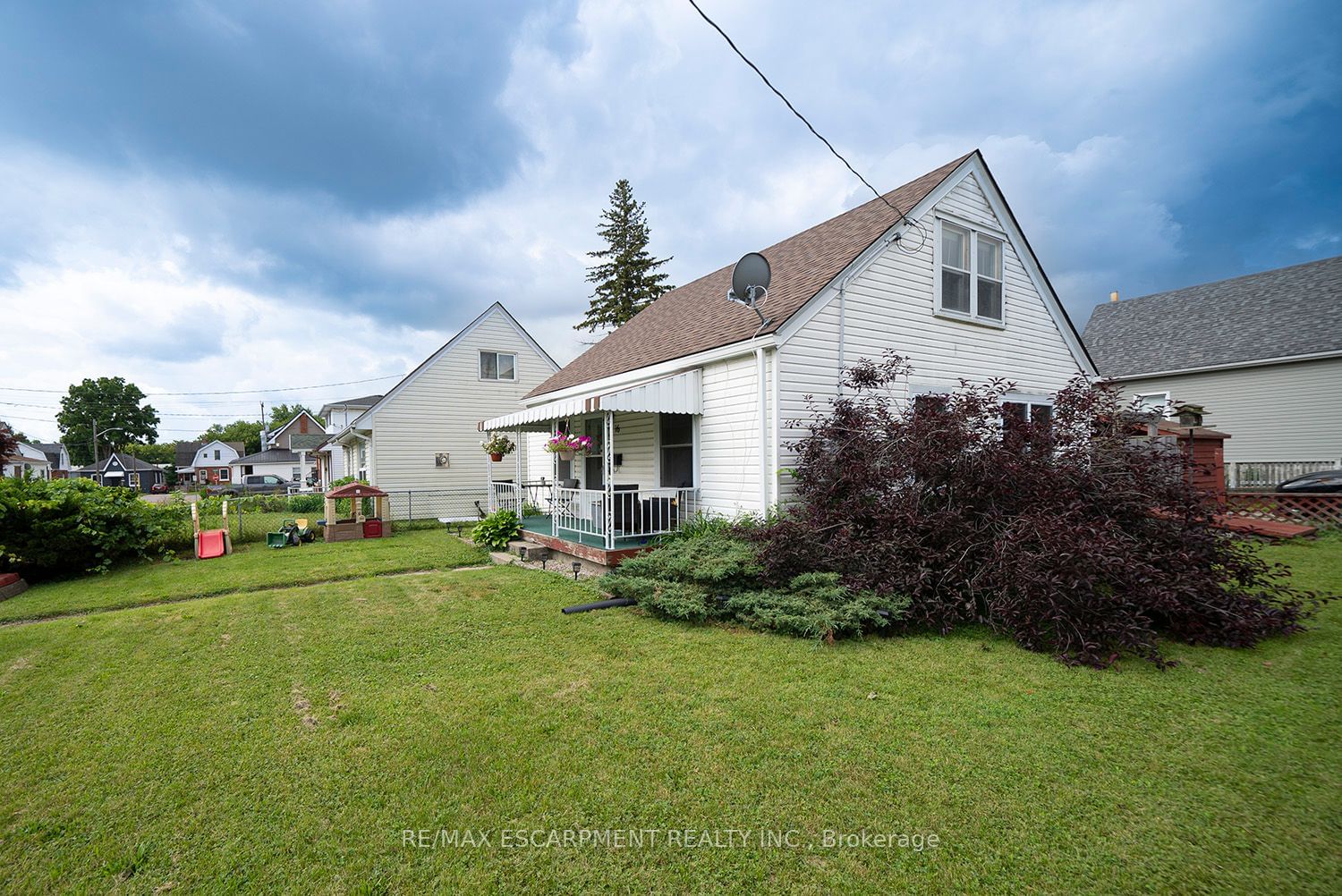 Listing Image 2