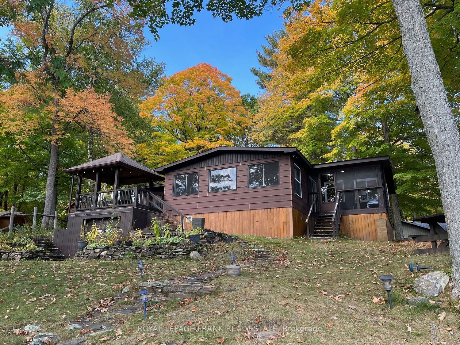 Detached House sold at 54 Fire Route 17 N/A, North Kawartha, Rural North Kawartha, K0L 3E0 - MLS: X6708082