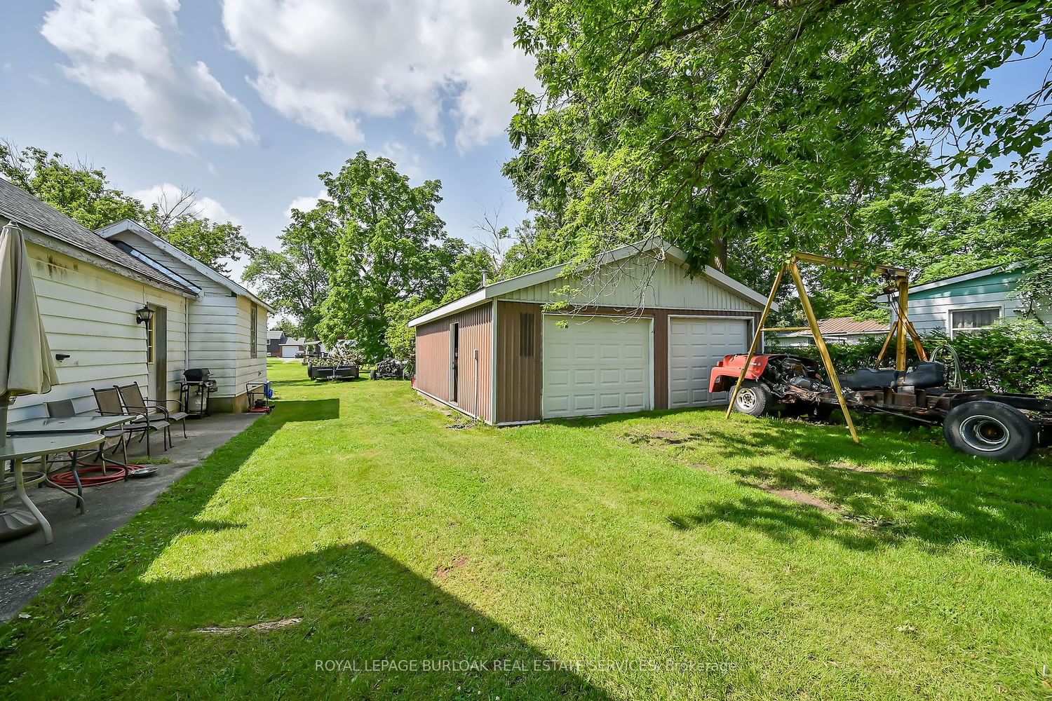 Listing Image 7