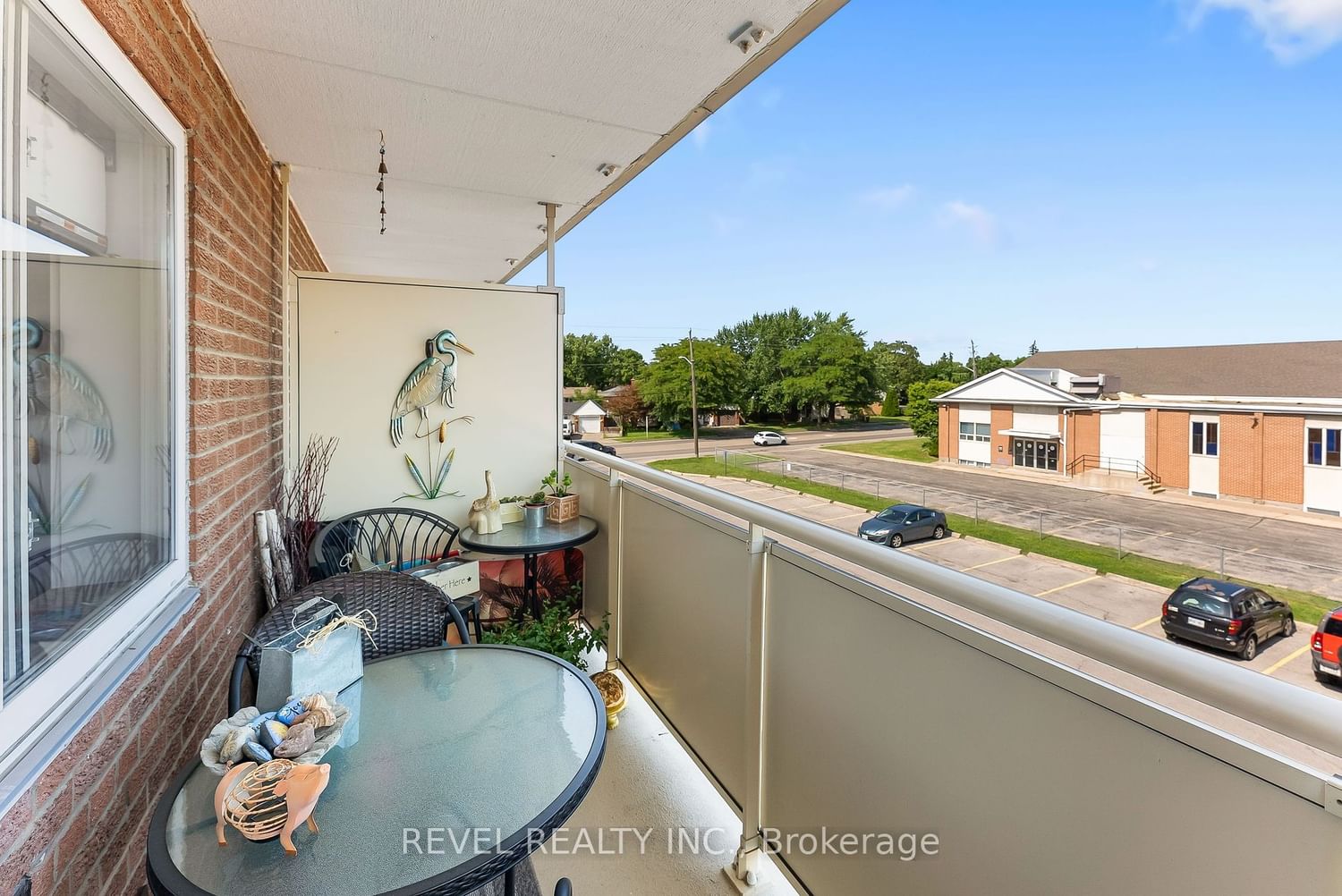 Listing Image 22