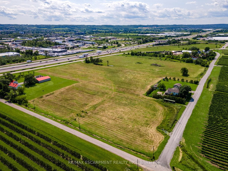 4766 Bartlett Rd N, Lincoln, L3J 0Y4 | Image 2