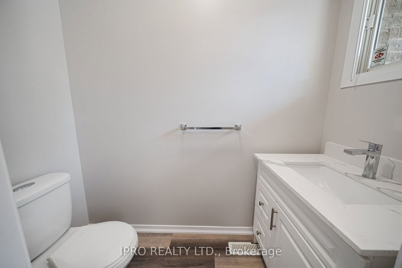18 - 125 Sekura Cres, Cambridge, N1R 8B4 | Image 3