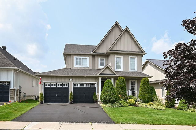 765 Greenwood Crescent