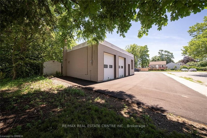 46 Kitchener Ave, Brantford, N3S 1A4 | Image 3