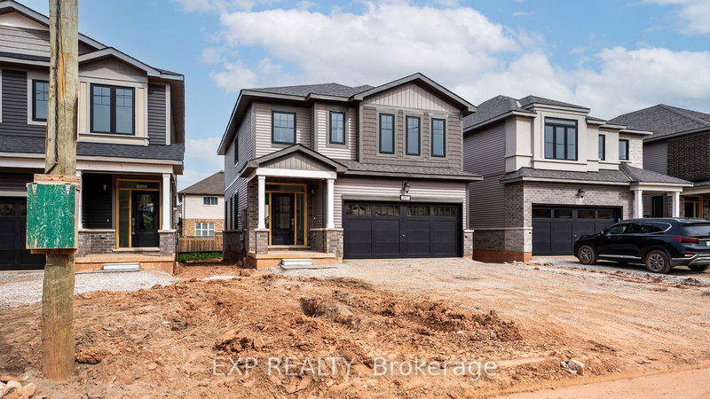 107 Starfire Cres, Hamilton, L8E 5G9 | Image 3