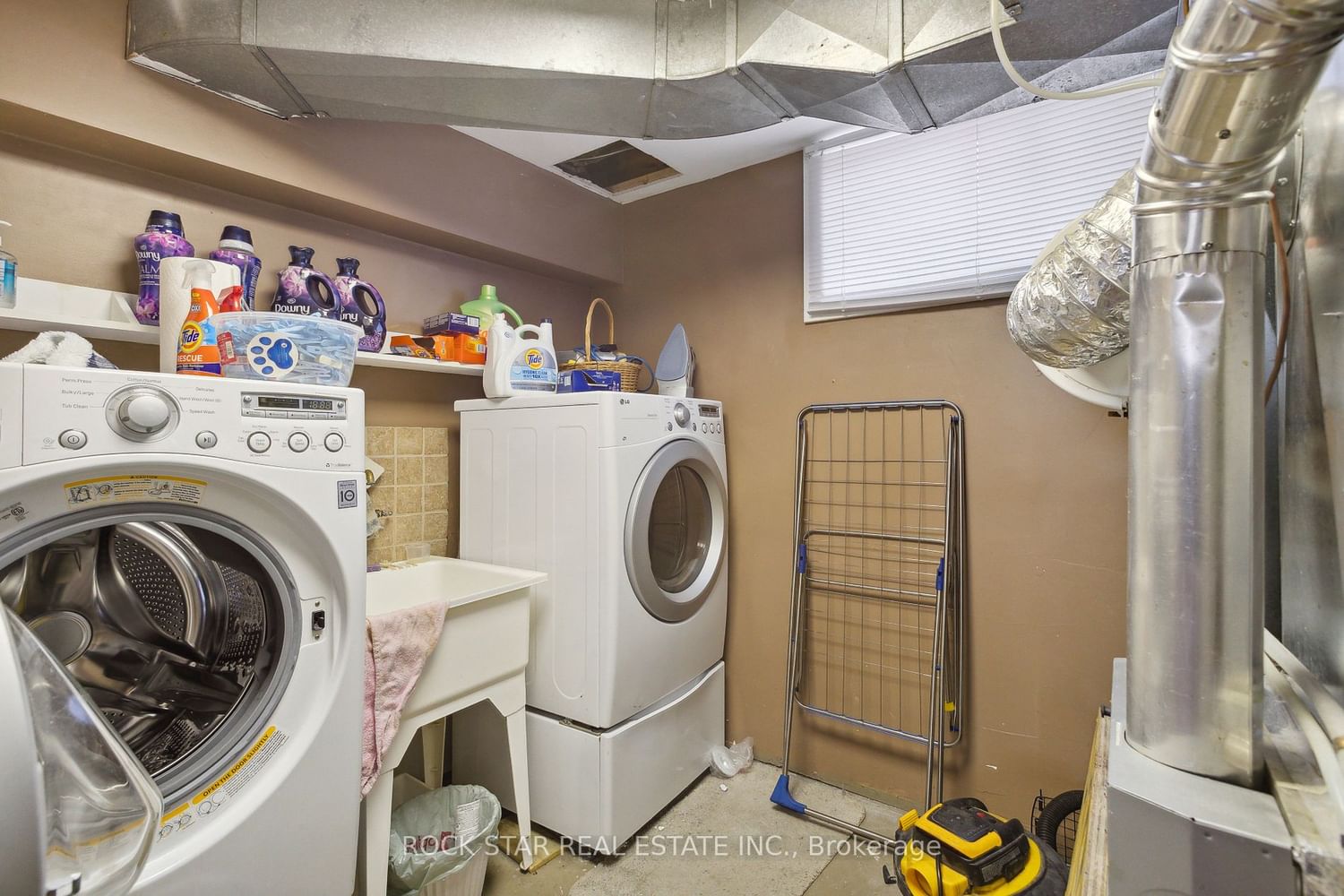 Listing Image 32