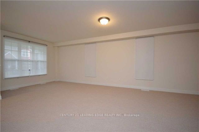 114 Rothwell Gardens