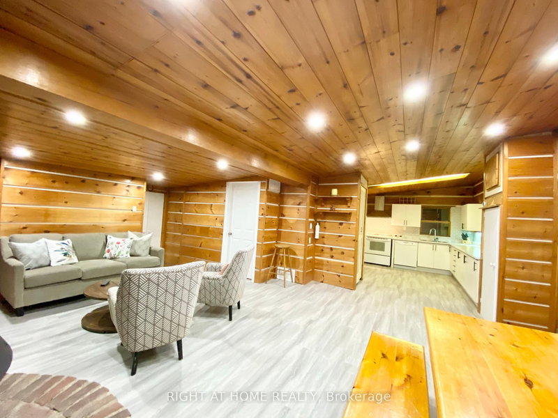 108 Settlers Way, Blue Mountains, L9Y 0N9 | Image 3