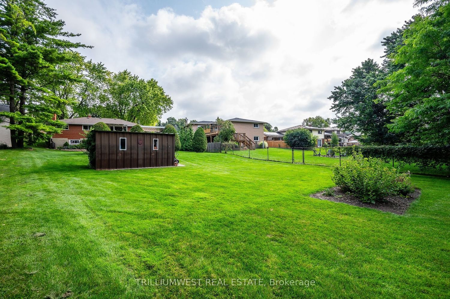 Listing Image 37