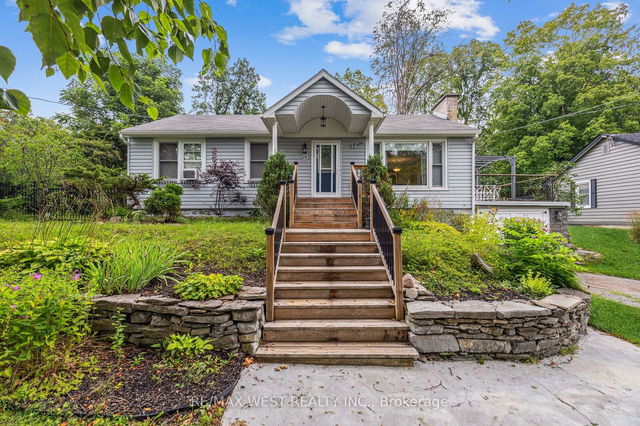 14 Wallis Drive