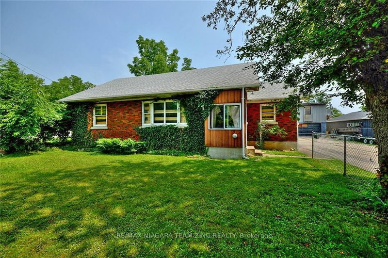 222 Ridgeway Rd, Fort Erie, L0S 1B0 | Image 3