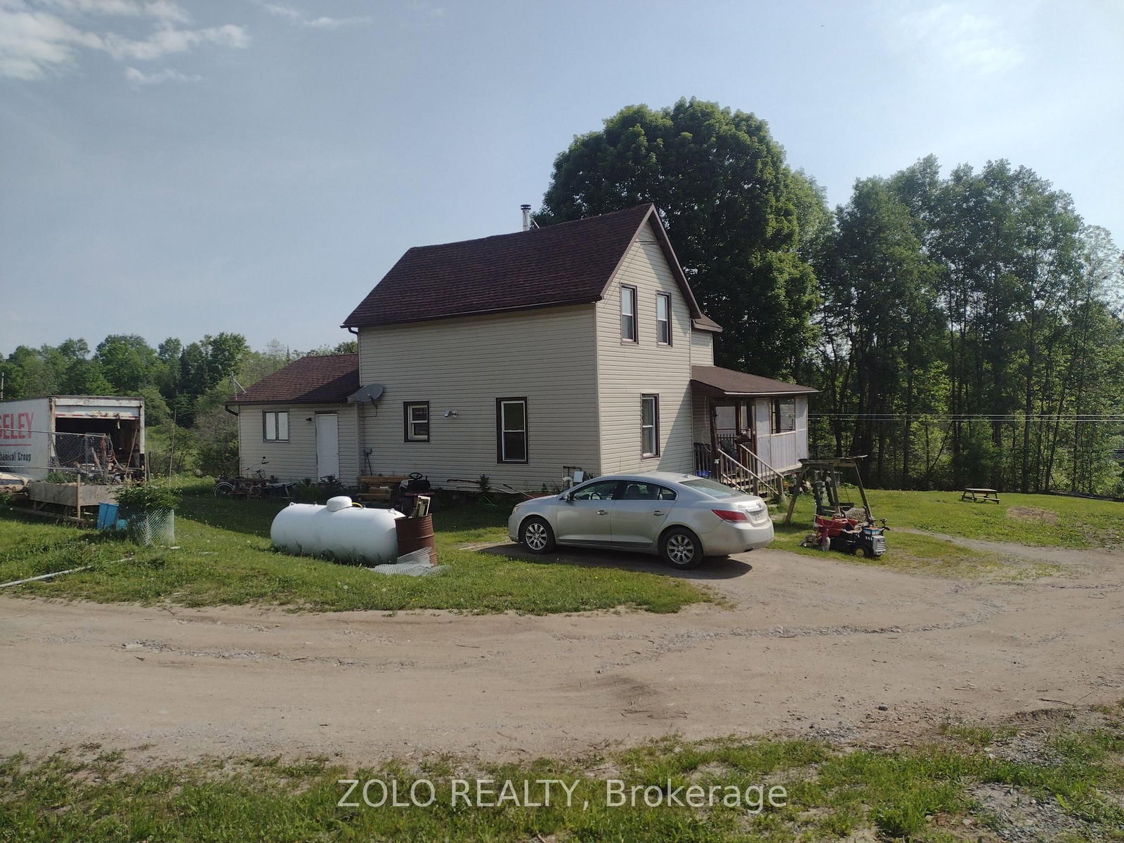 Listing Image 2