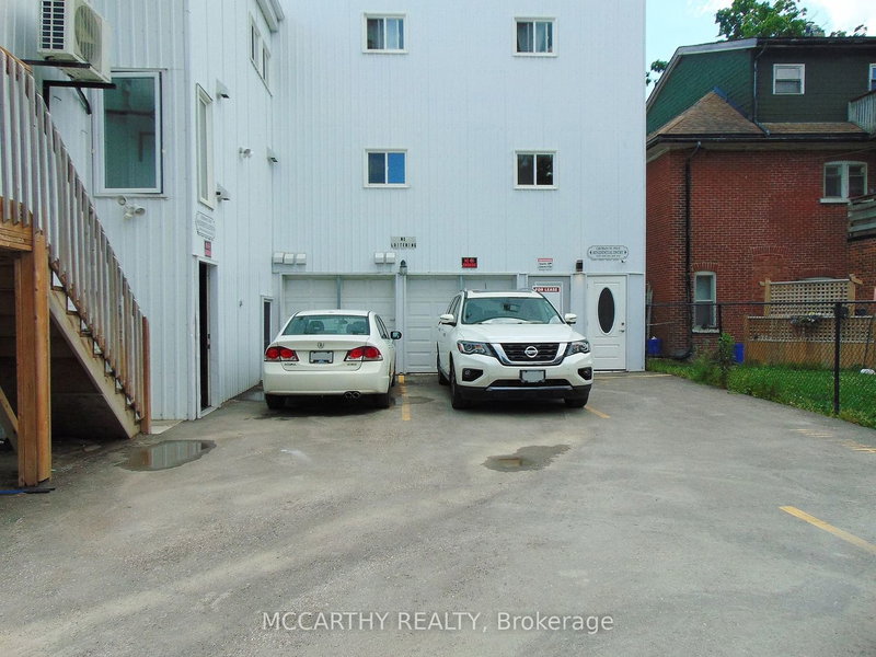 104 - 138 Main St W, Shelburne, L9V 3K9 | Image 2