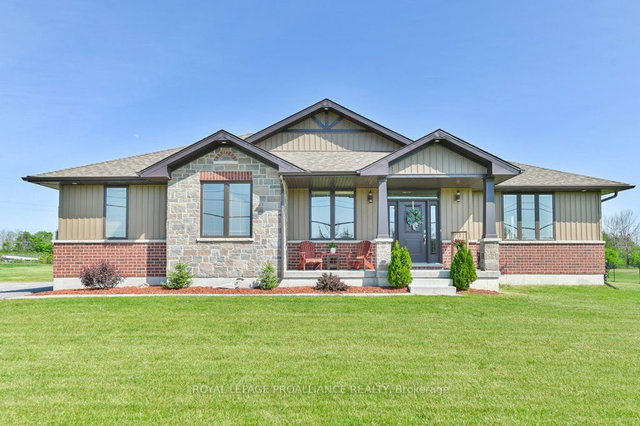 562 Cannifton Road N