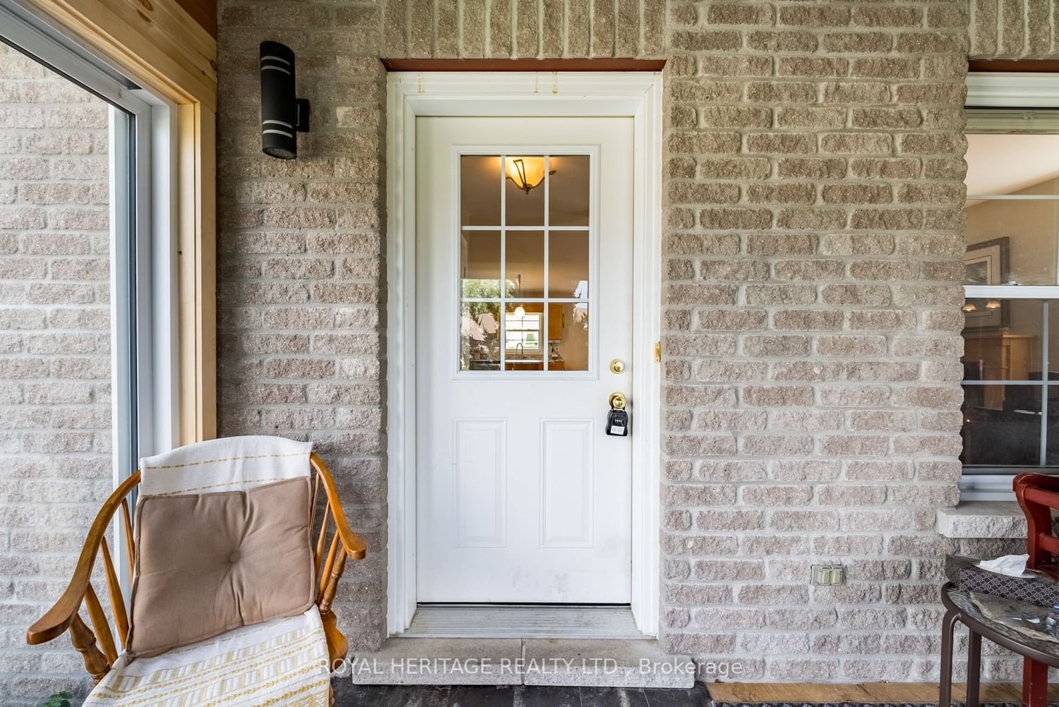 Listing Image 7