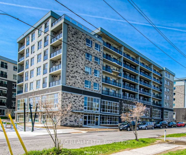 G107 - 275 Larch Street