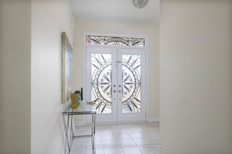 501 Dunlop Crt, Woodstock, N4T 0H1 | Image 3