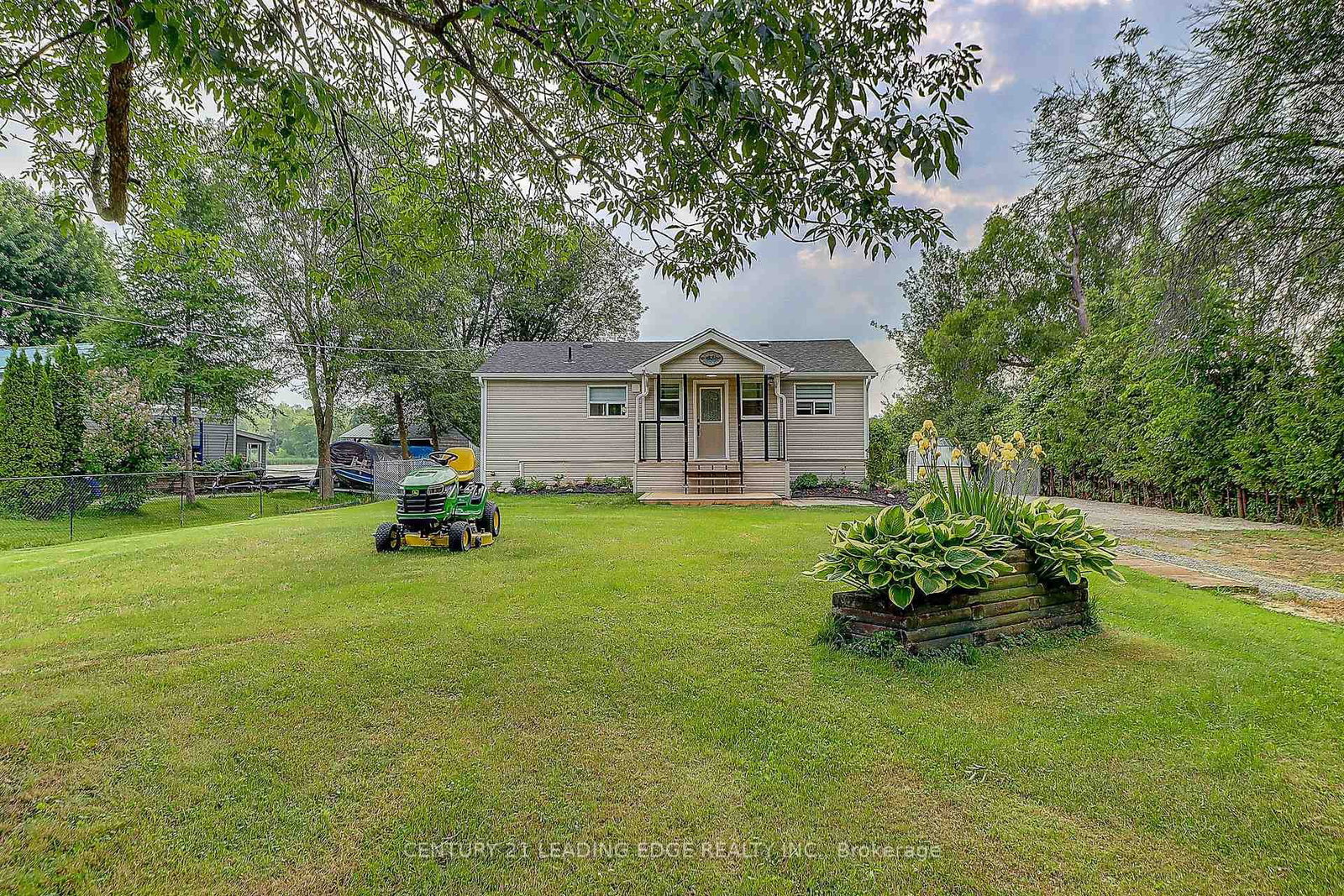 Listing Image 2