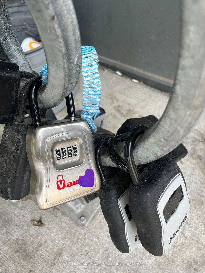 176 - 258A Sunview St, Waterloo, N2L 0H6 | Image 3