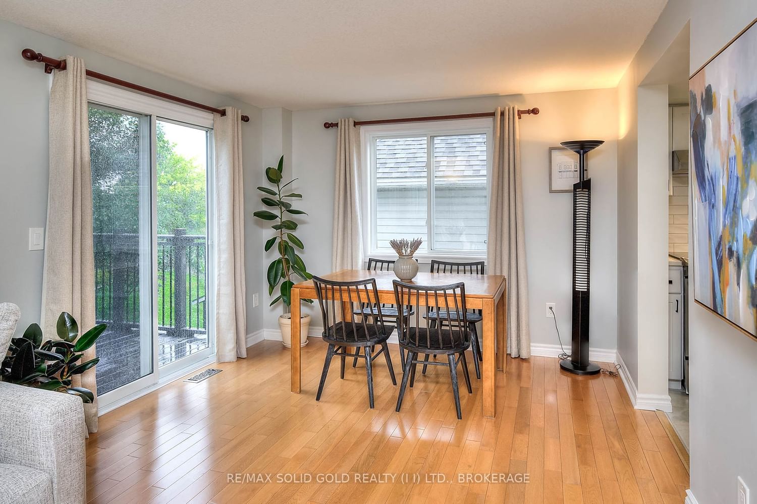 Listing Image 16