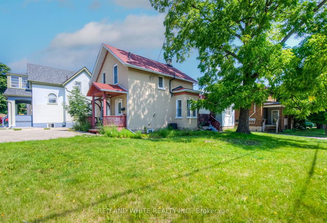 152 Weber Street