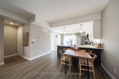 Unit D9 — 439 Athlone Ave, Woodstock -  image-0-3