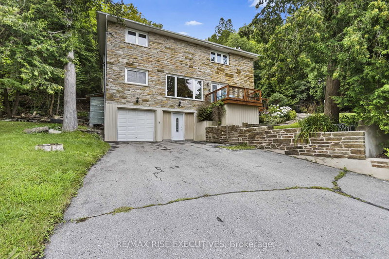 3327 Loughborough Dr N, Kingston, K0H 1M0 | Image 2