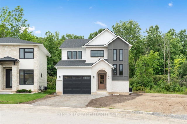 142 Hodgkins Avenue