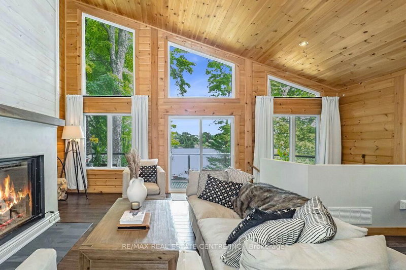 170 Hill St, Gravenhurst, P1P 1R2 | Image 2