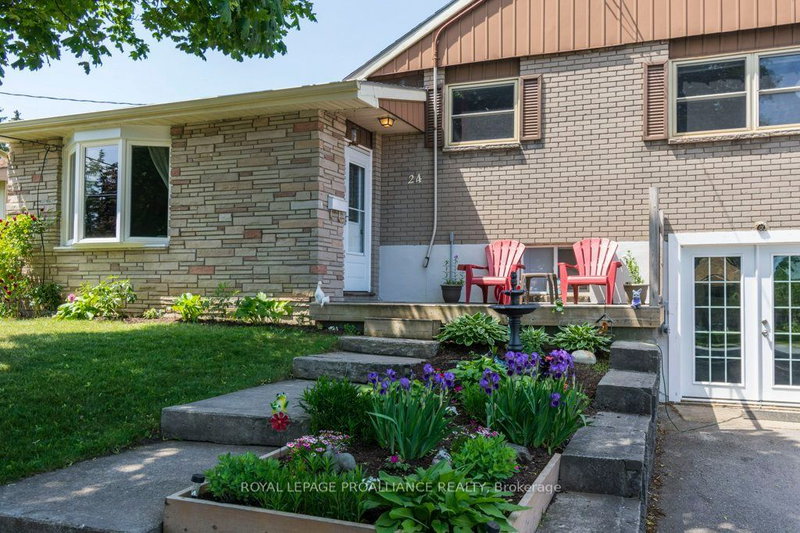 24 Gilbert St, Belleville, K8P 3H2 | Image 2