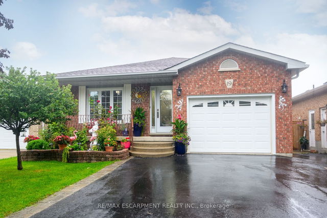 19 Erminia Court