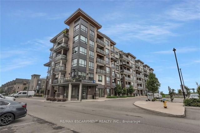 301 - 40 Esplanade Lane