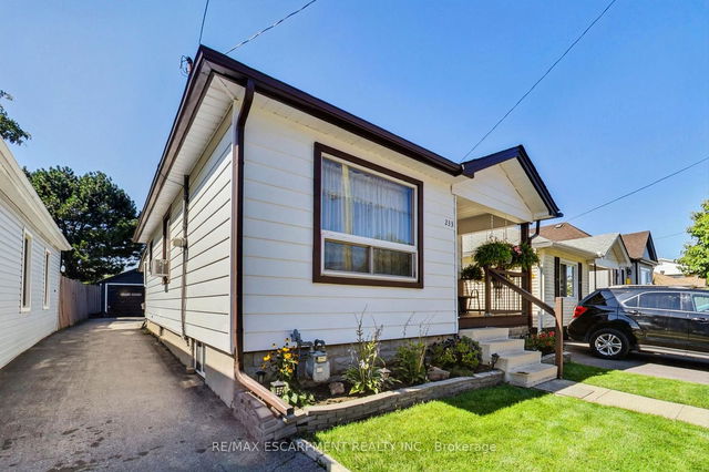 233 Tolton Avenue