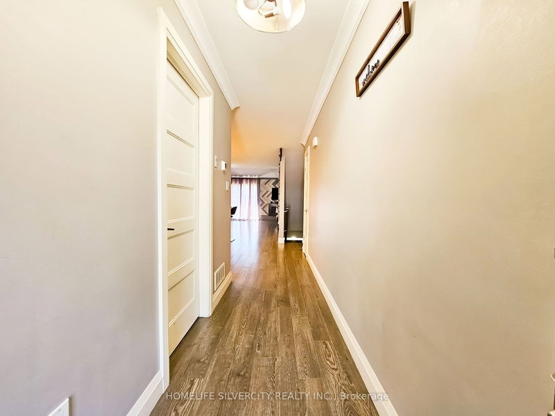 9 - 1 Chamberlain Ave, Ingersoll, N5C 0A3 | Image 3