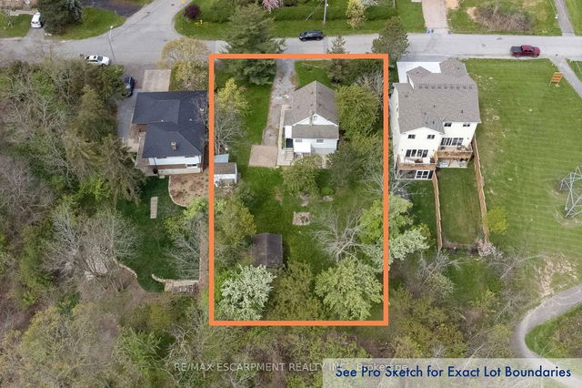 87 HILLVIEW Road