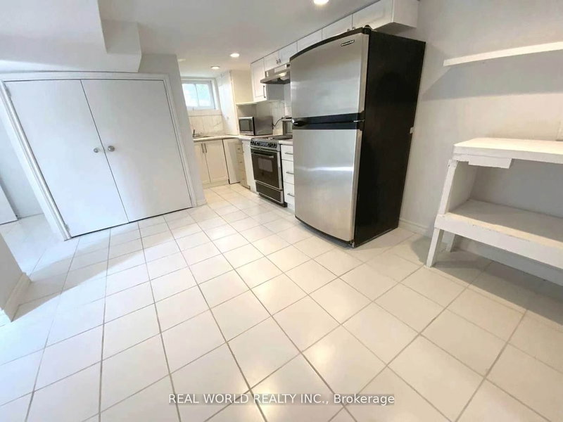 Bsmt - 112 Leland St, Hamilton, L8S 3A2 | Image 3