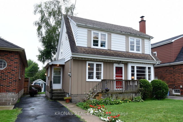 318 Hatt Street