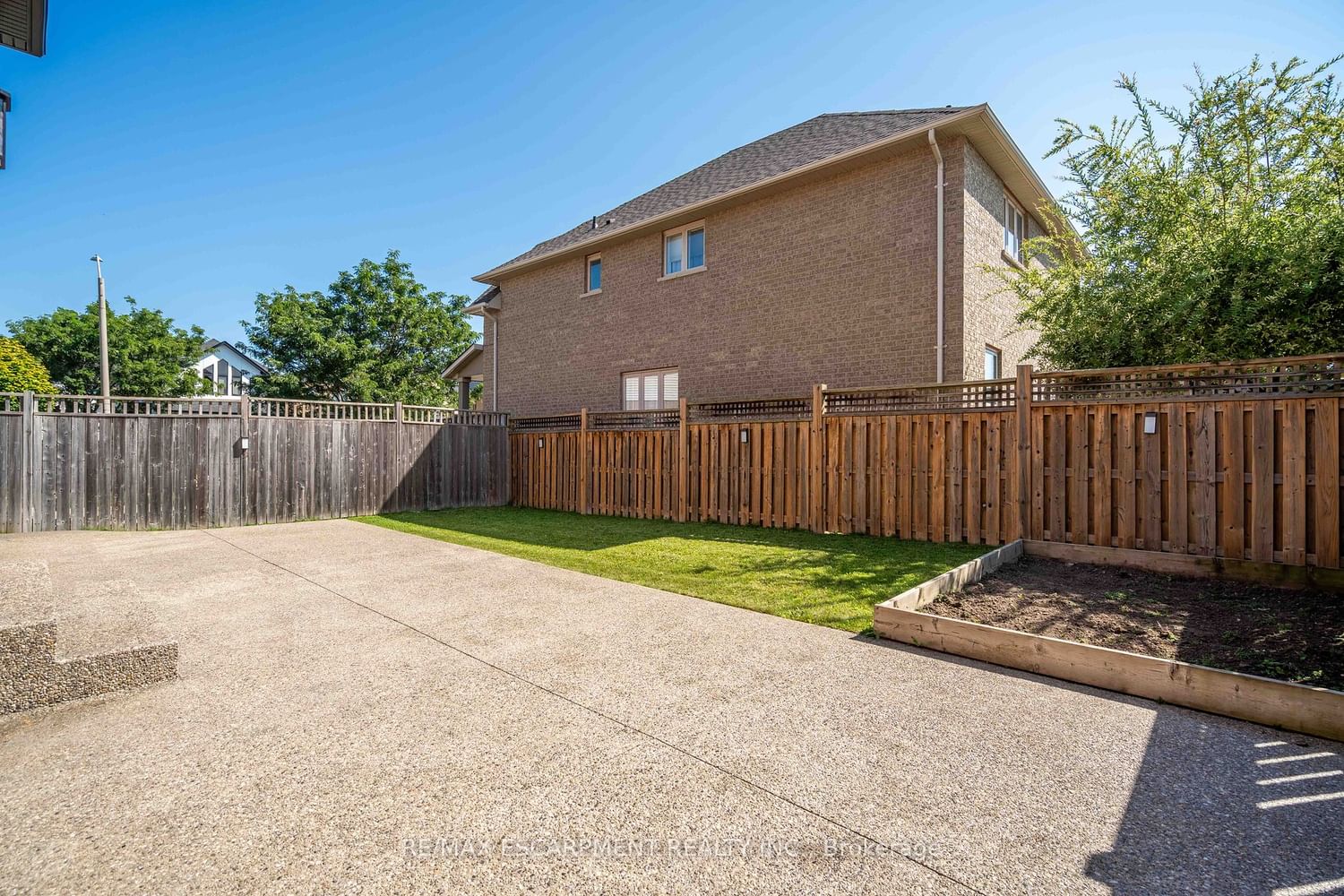 Listing Image 35