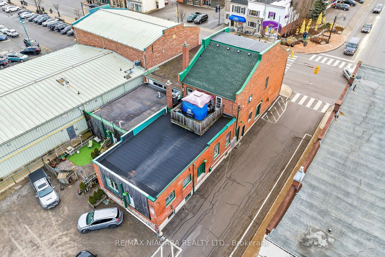 Listing Image 8