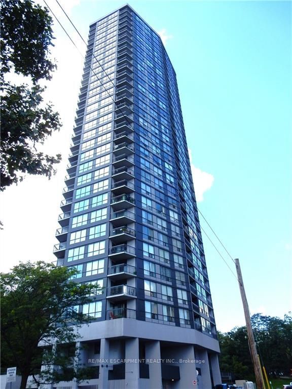 1103 - 150 CHARLTON Avenue